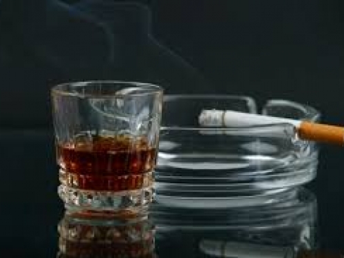 Cigarro, álcool e HPV aumentam risco de câncer de cabeça e pescoço