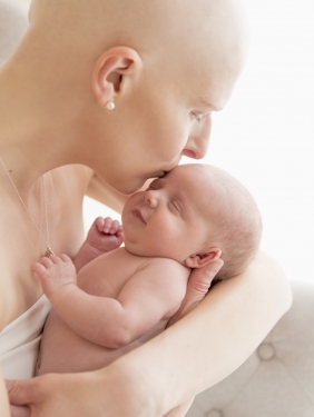 7 mitos e verdades sobre a relação entre câncer de mama e maternidade
