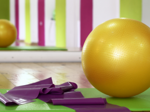 4 exercícios com a bola de pilates para oncologia