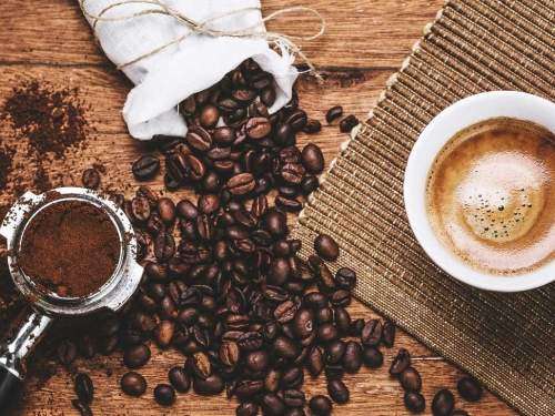 Consumo de café reduz em 25% risco de câncer do endométrio