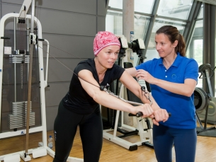Fisioterapia ajuda recuperação de pacientes em tratamento de câncer